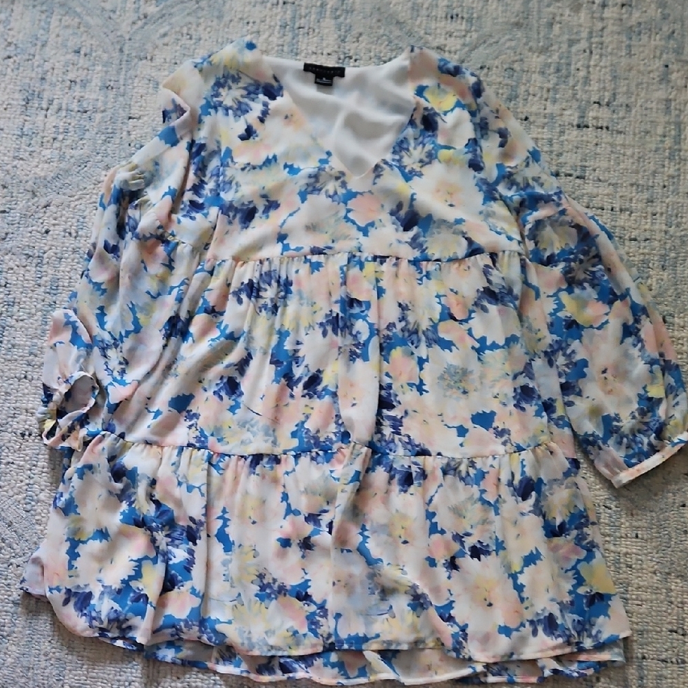Sanctuary Blue and White Floral Blouse